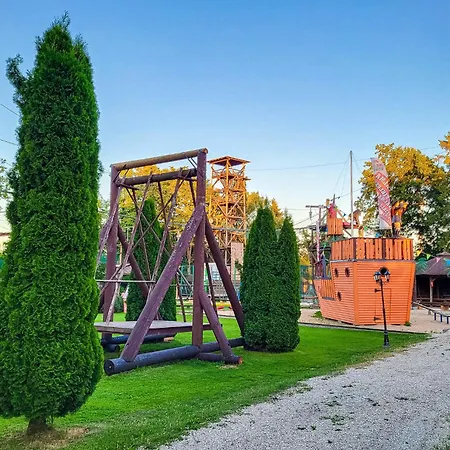 Seikluspargi Puhkemajad *