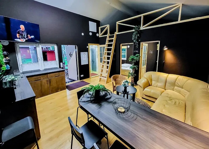 Seikluspargi Puhkemajad * Valma